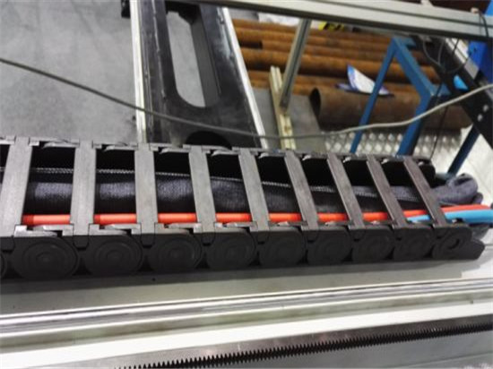 Борлуулах машиныг бага оврын зөөврийн хямд өртөгтэй сийвэн CNC sheet metal cutter